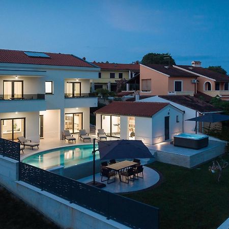 Villa Cascada Muntić Εξωτερικό φωτογραφία